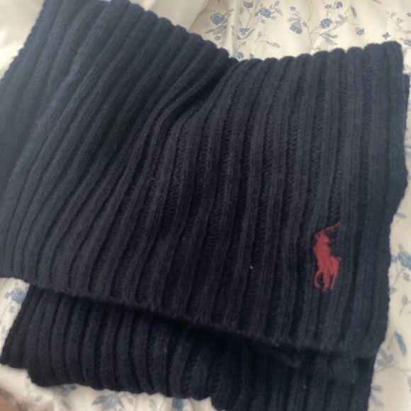 Polo Ralph Lauren Other - Polo Ralph Lauren Blue knit scarf